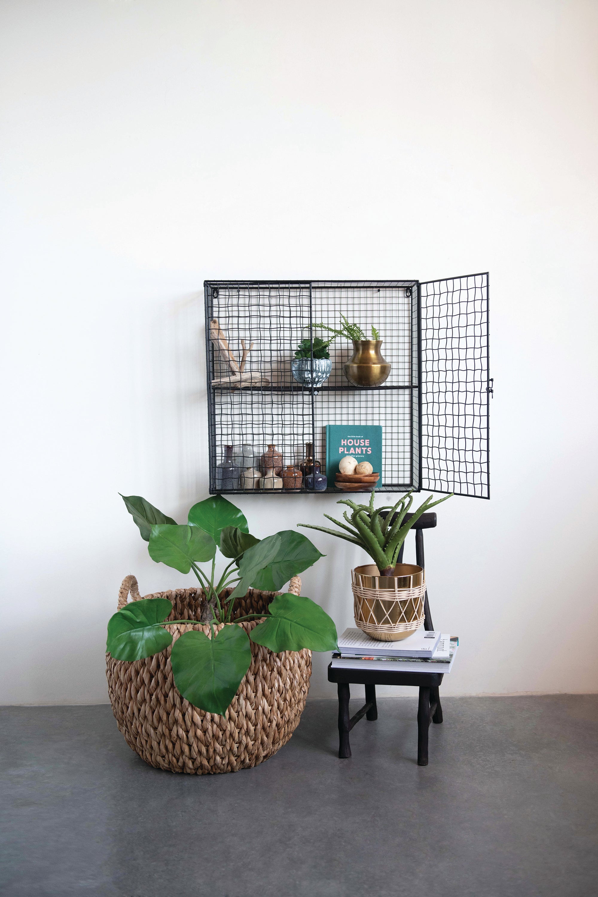 Gold Planters in Rattan Sleeve (Set of 2)