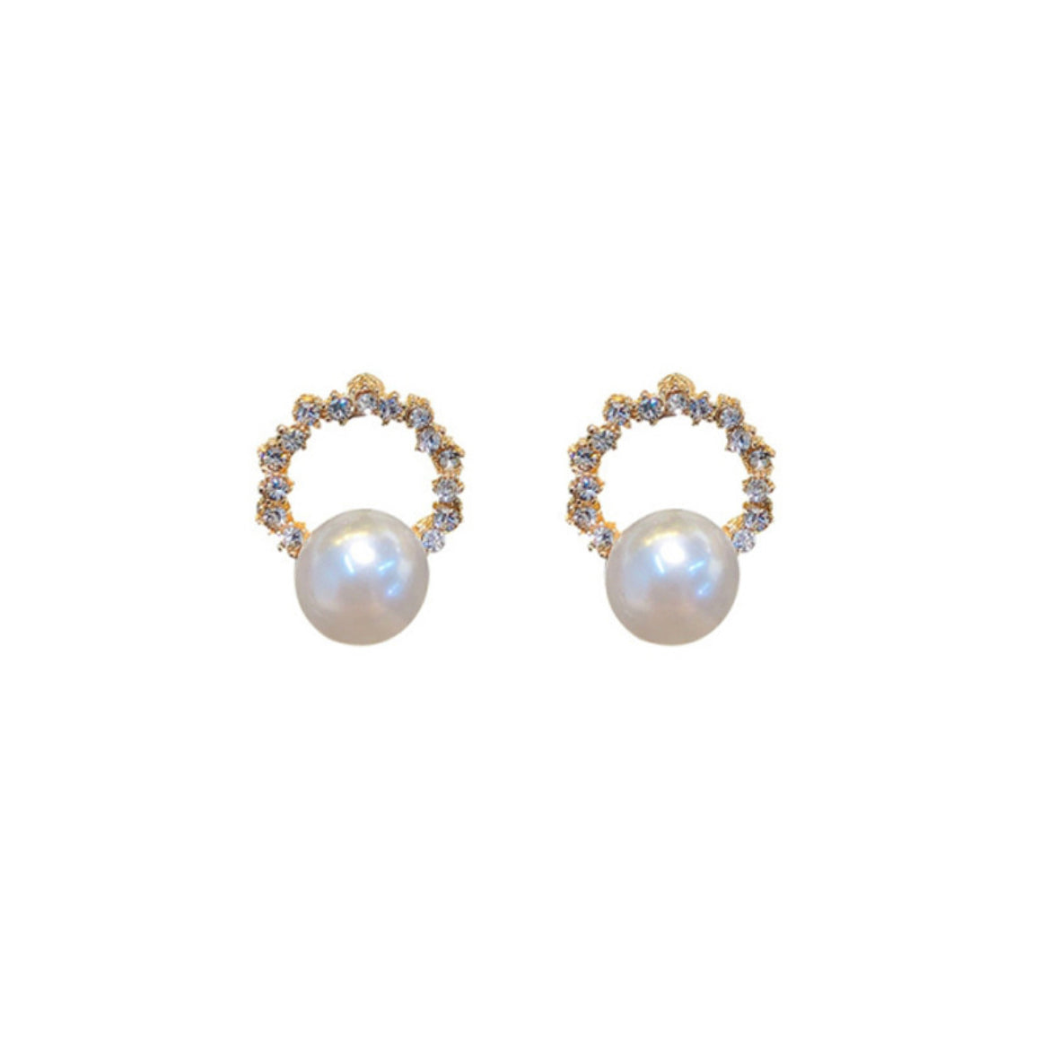 Studded Pearl Wreath Earring
